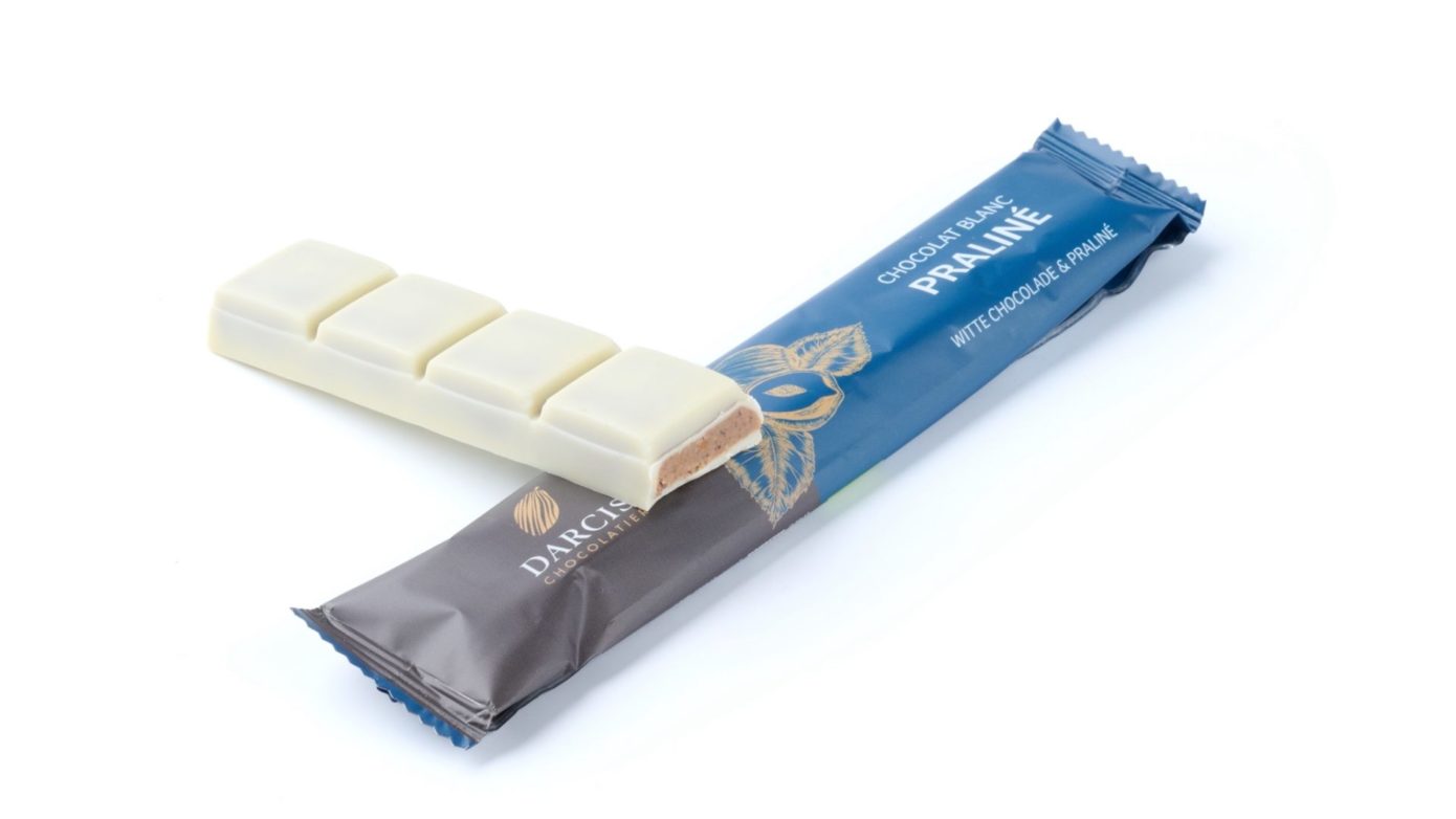 Baton chocolat blanc fourré au praliné maison